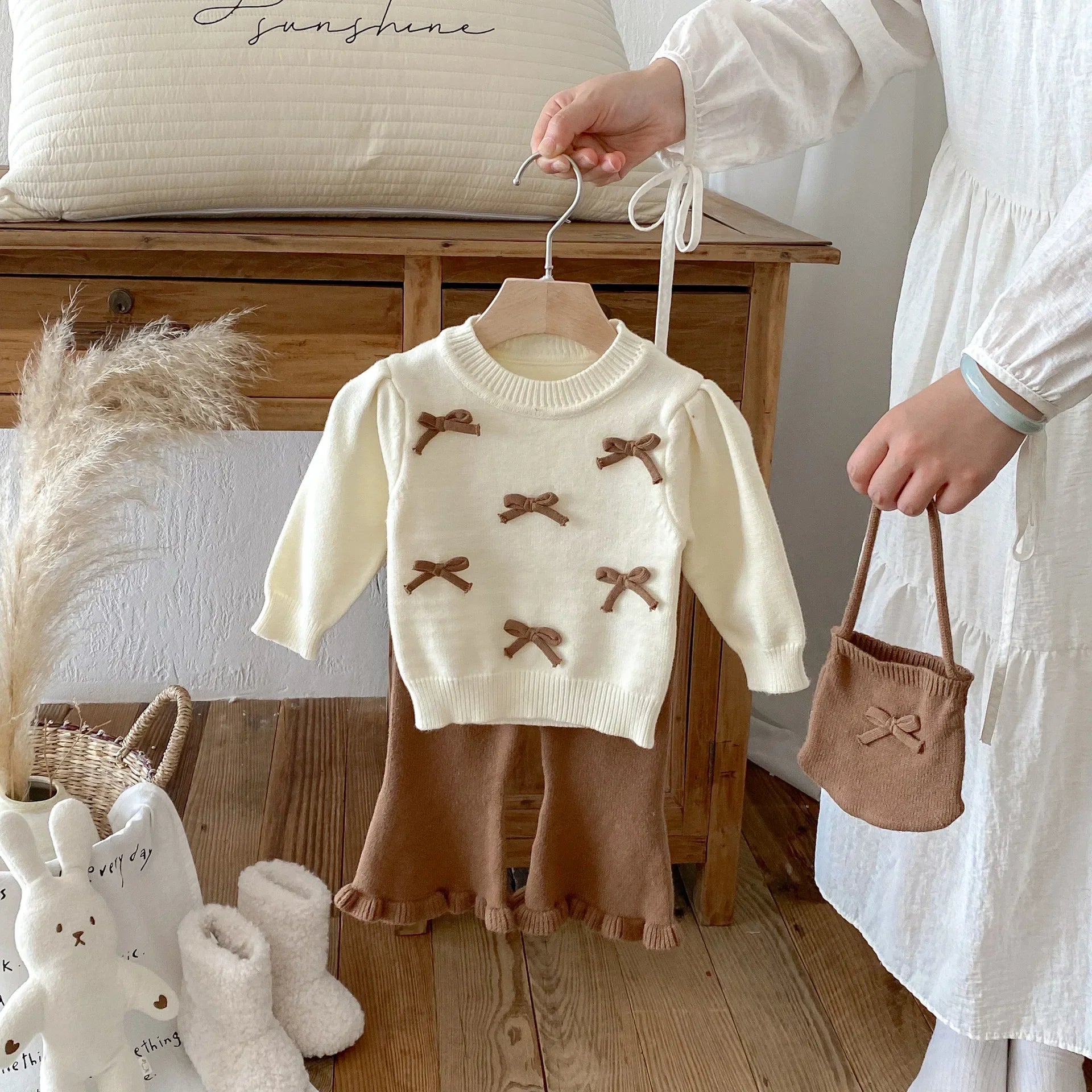 Baby Girl 3 Piece Knitted Outfit Set